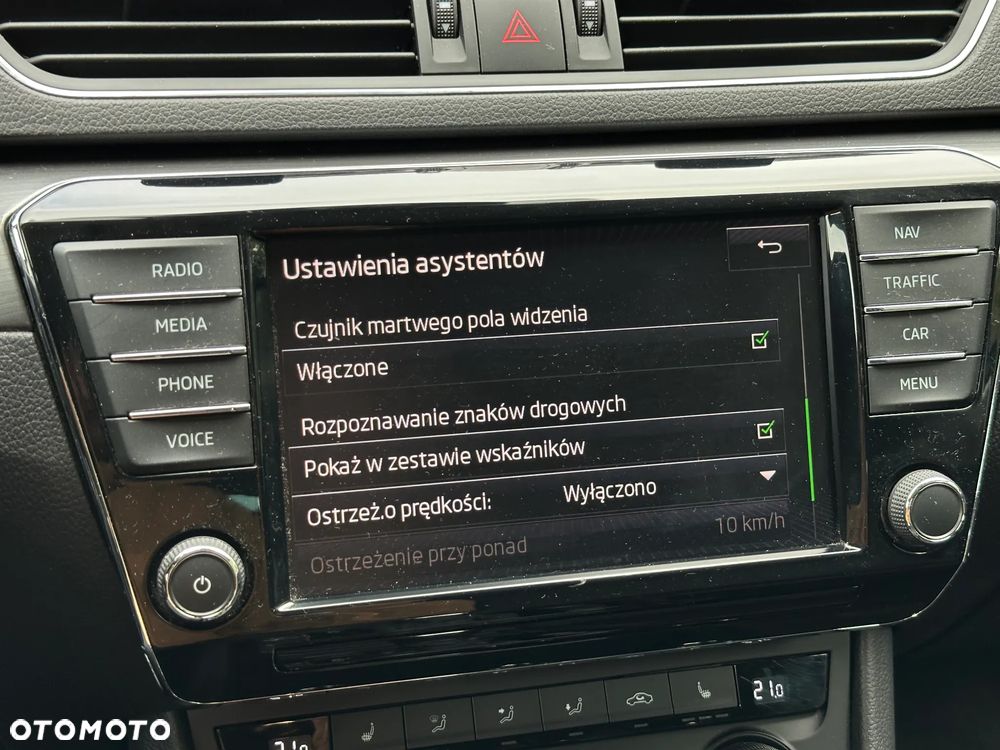 Skoda Superb 2.0 TDI 4x4 DSG Premium Edition - 28