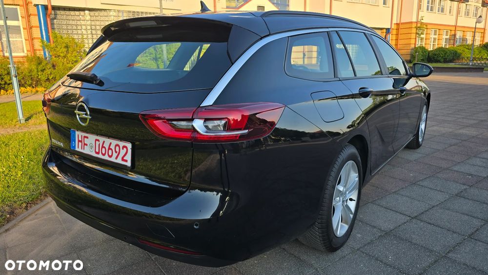 Opel Insignia - 12