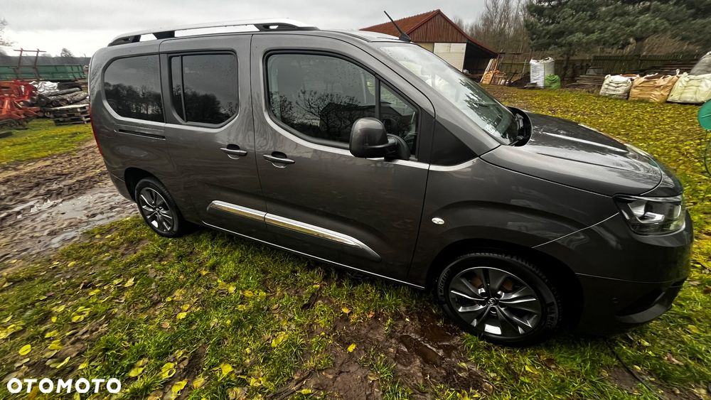 Toyota Proace City Verso Long 1.2 D-4T Family - 1