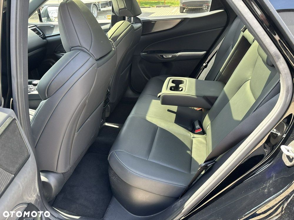 Lexus NX 350h F Sport AWD - 12