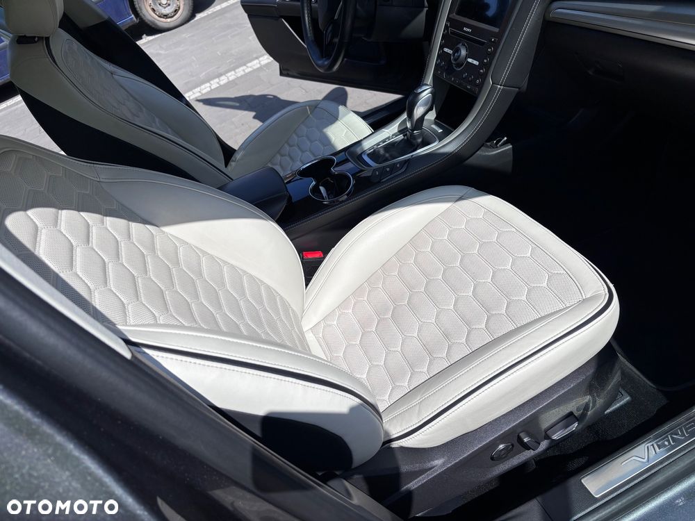 Ford Mondeo Vignale 2.0 TDCi 4WD PowerShift - 12
