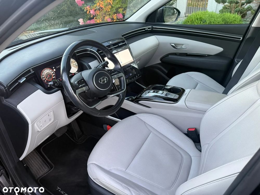 Hyundai Tucson - 12