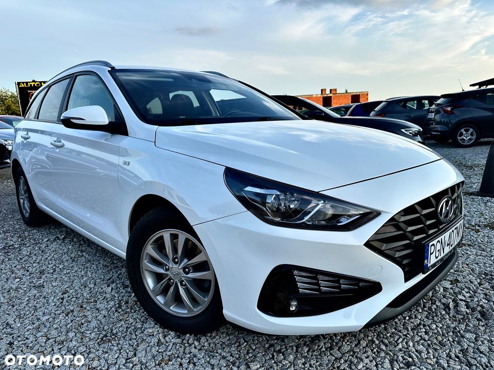 Hyundai i30 1.5 T-GDI 48V Executive - 29