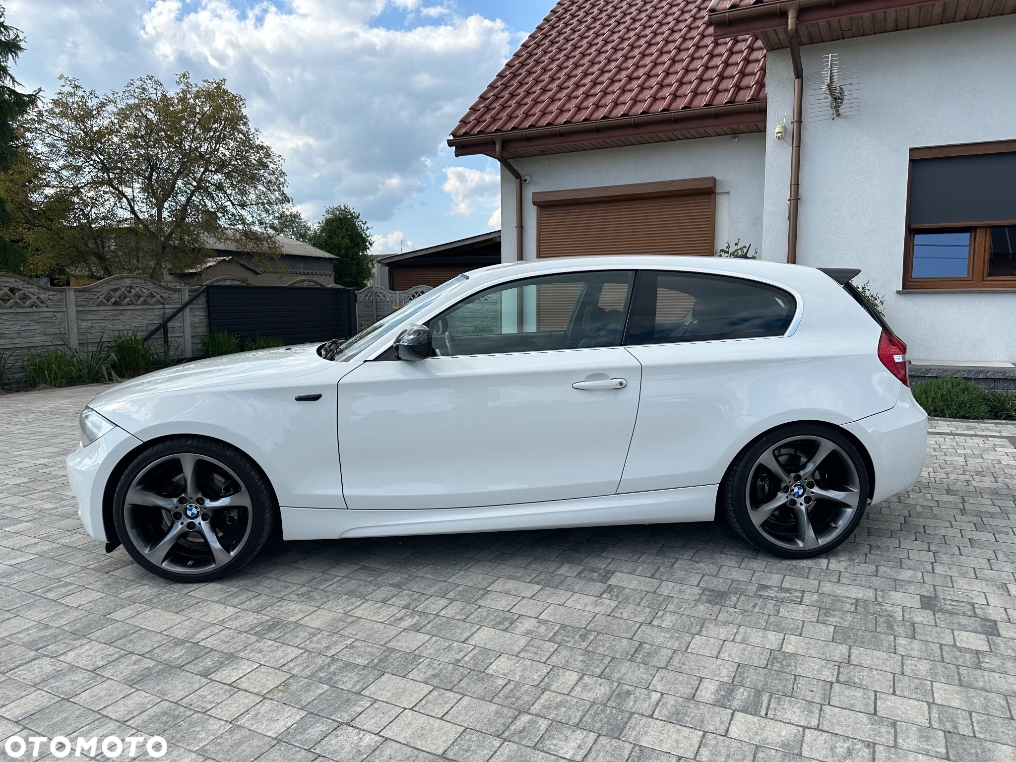 BMW Seria 1 123d - 3