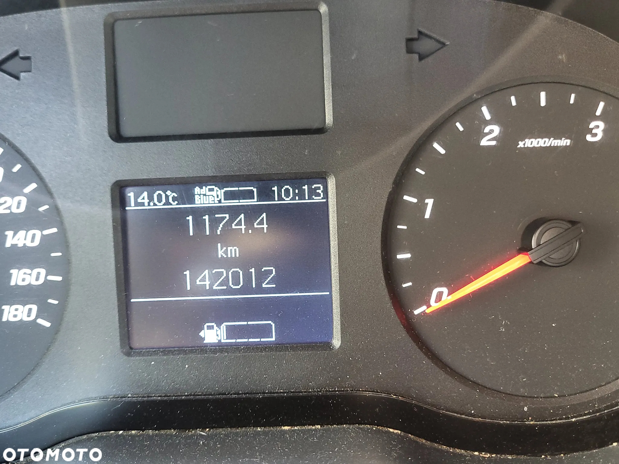 Mercedes-Benz Sprinter - 10