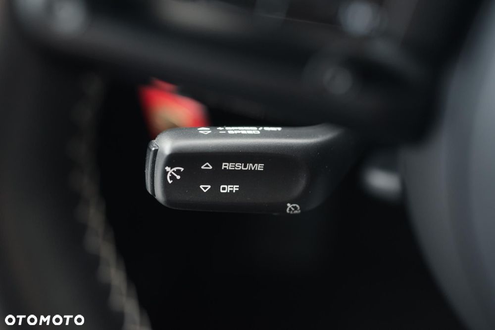 Porsche Macan T - 21