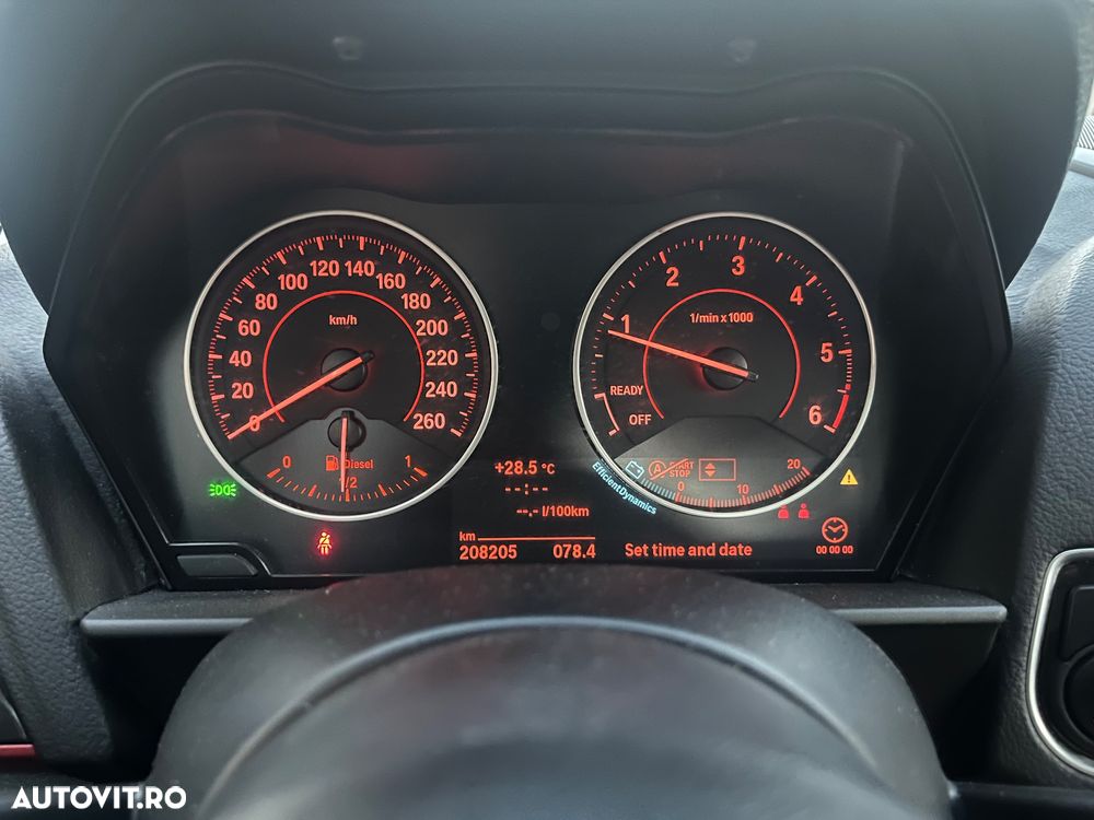 BMW Seria 2 220d Coupe Sport Line - 12