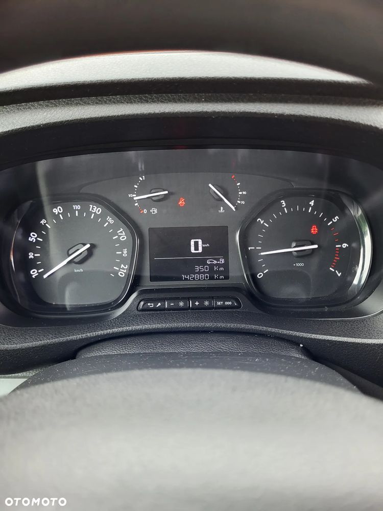Peugeot Expert - 17