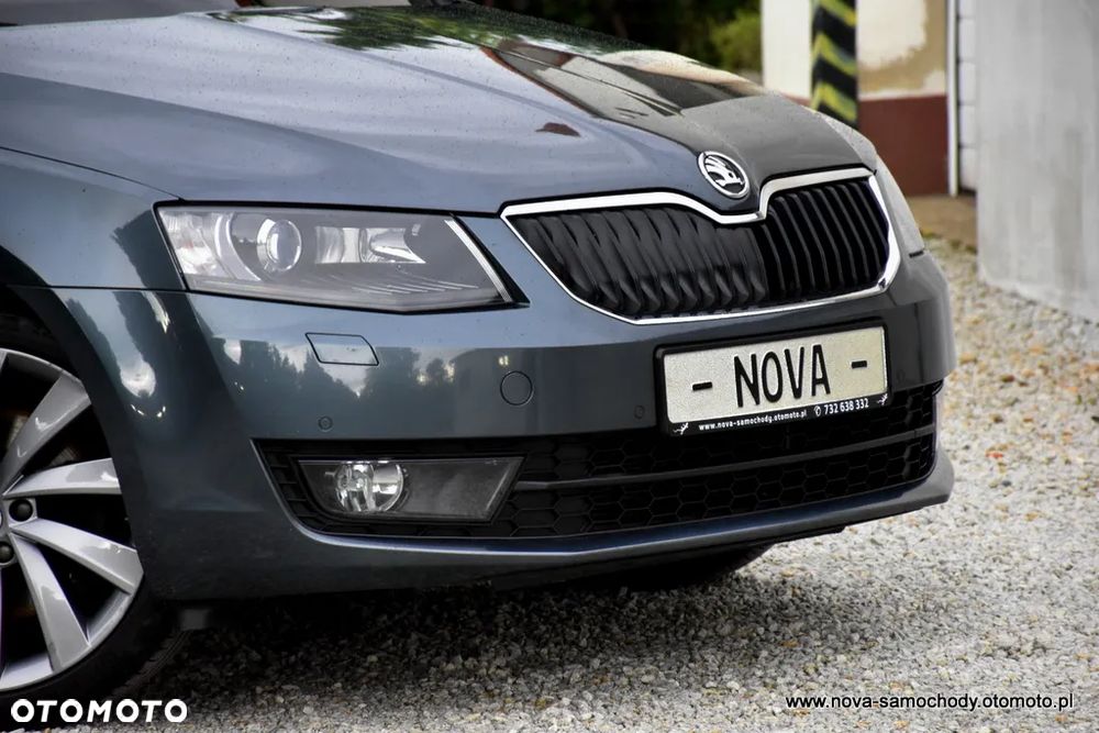 Skoda Octavia 2.0 TDI 4x4 L&K DSG - 39