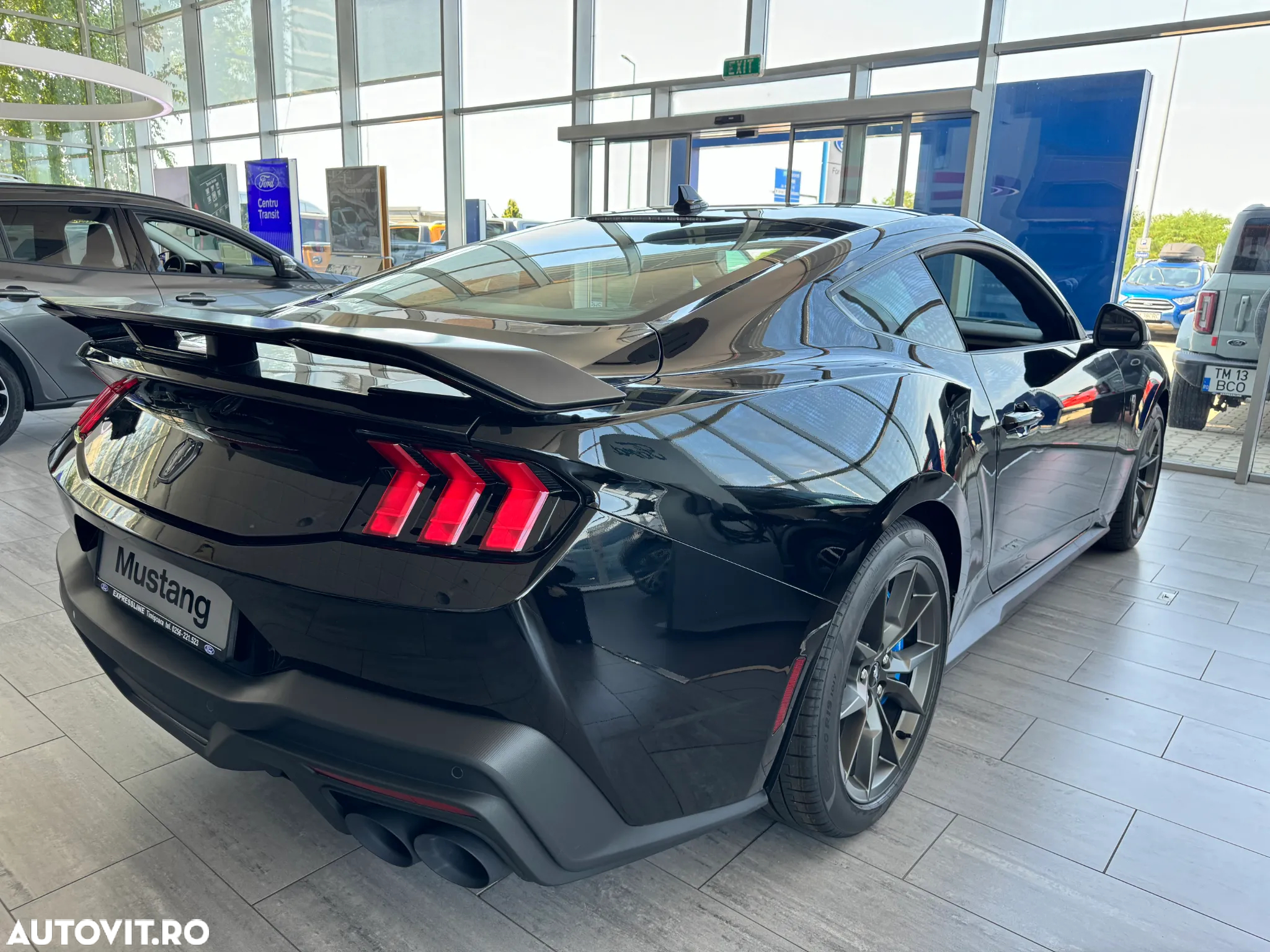 Ford Mustang - 11