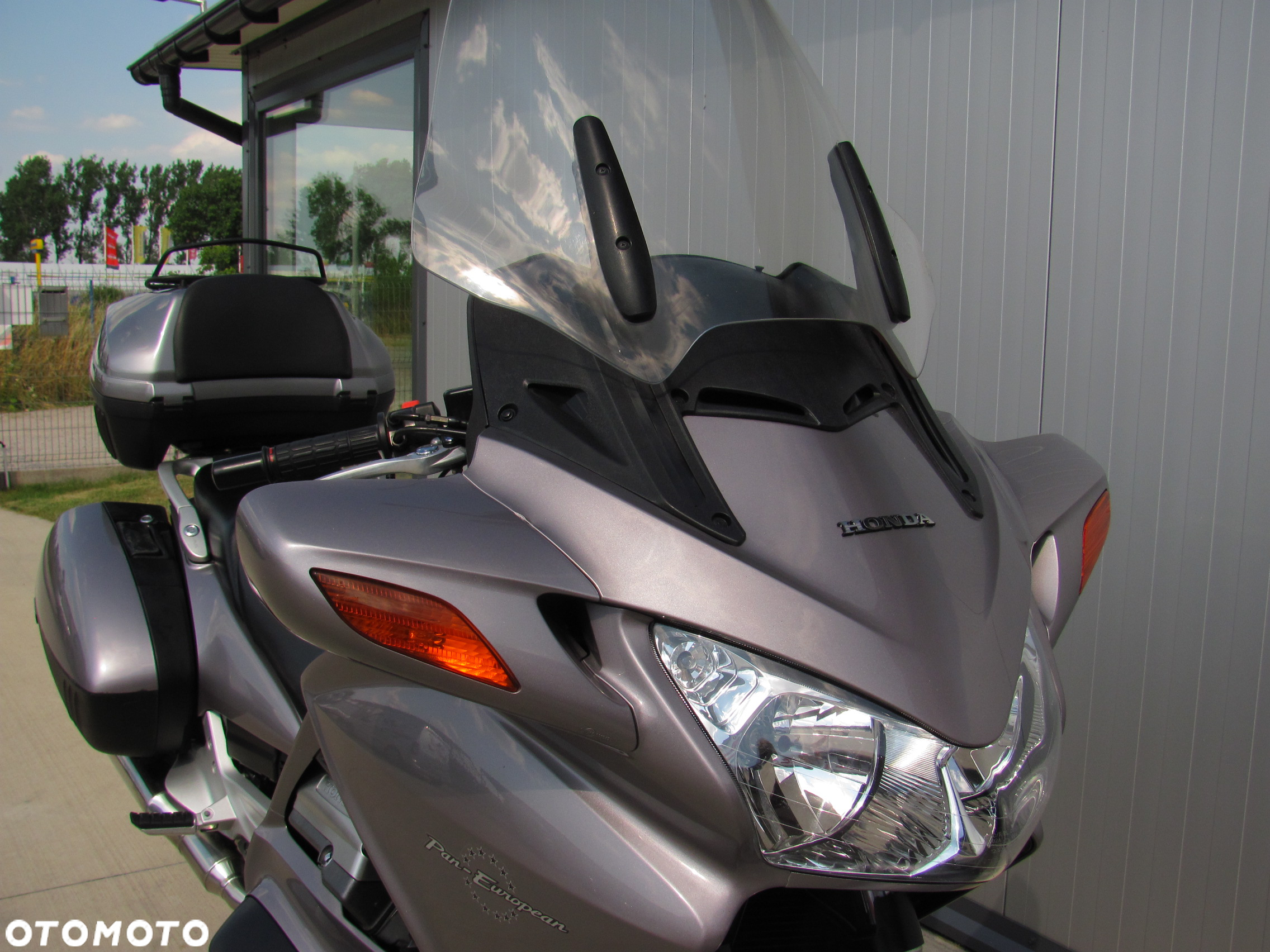 Honda ST - 4