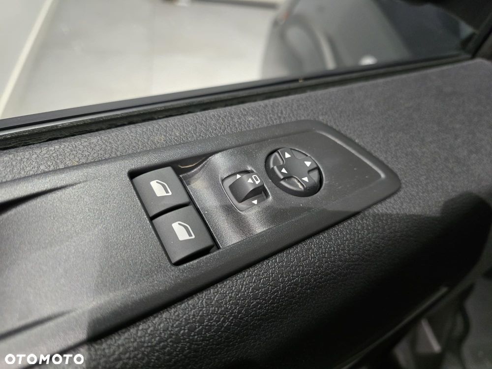 Opel Zafira 2.2 Diesel XL Business - 14