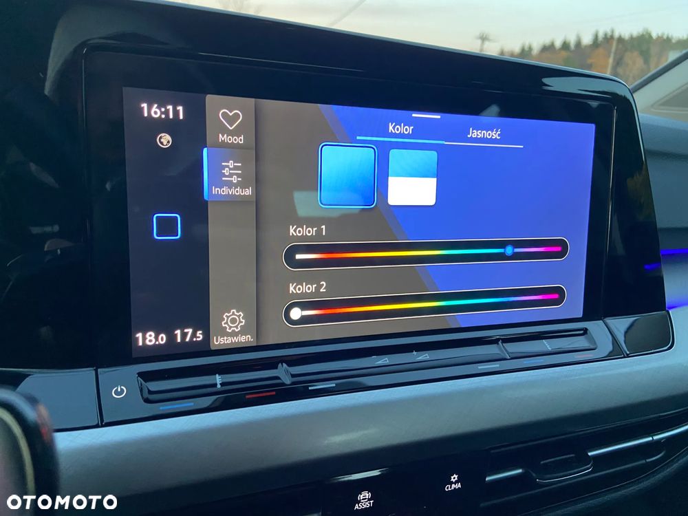 Volkswagen Golf 2.0 TDI SCR DSG Life - 34