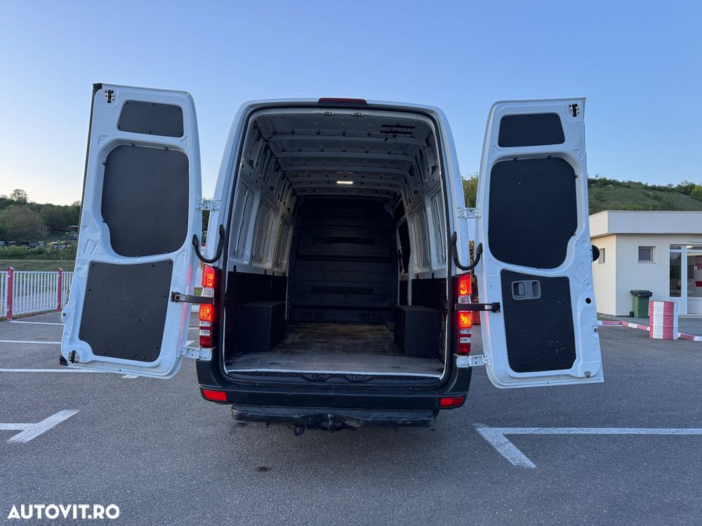Mercedes-Benz Sprinter - 3