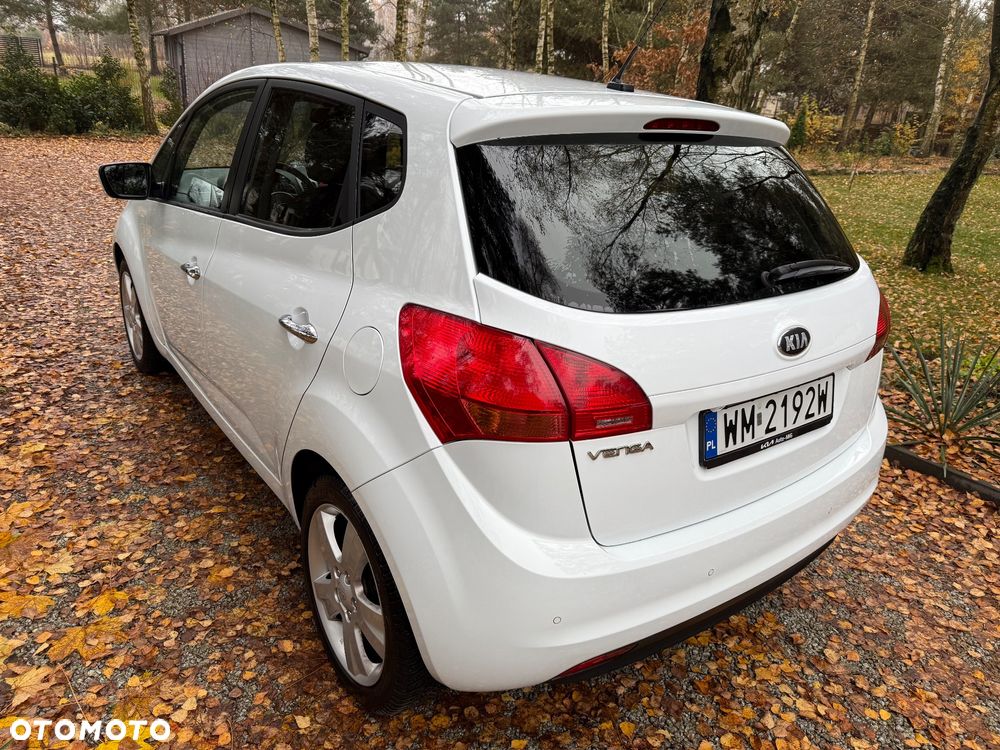 Kia Venga 1.6 CVVT Spirit - 9