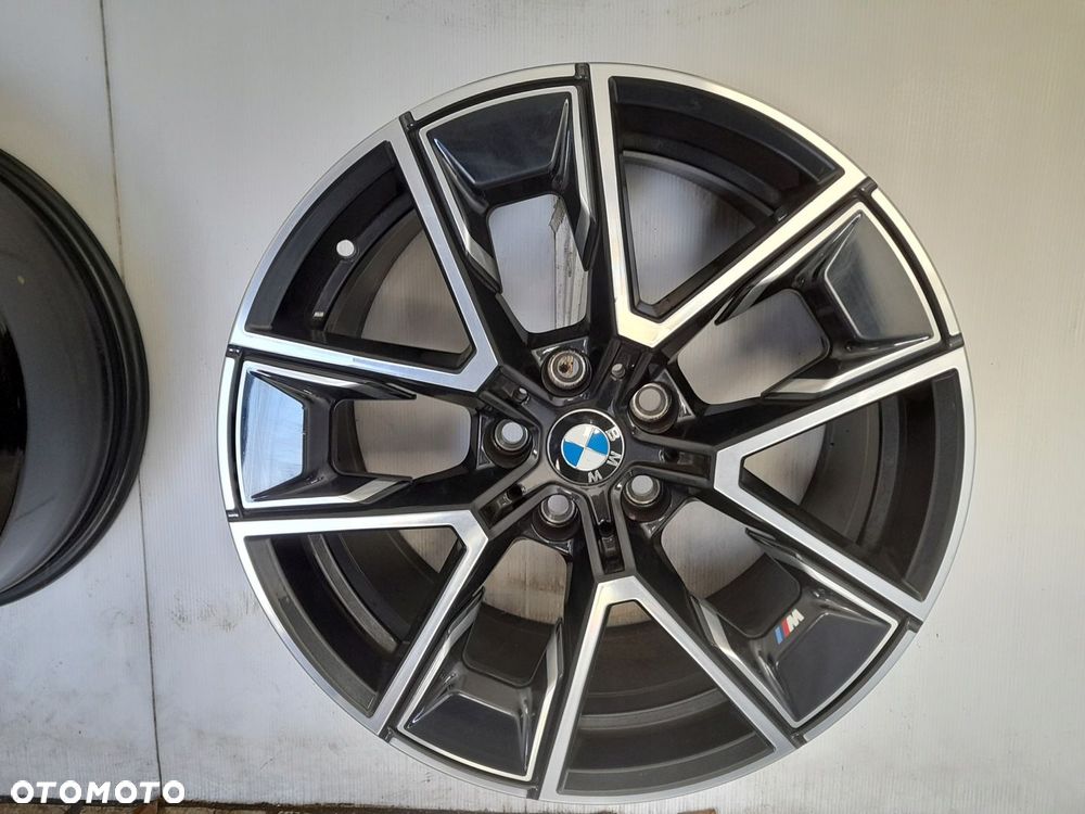 Felgi aluminiowe BMW OE 8747286 8.5" x 18" 5x112 ET36 - 5