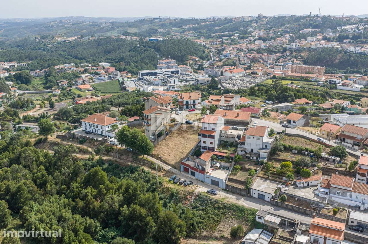 Terreno Urbano com 281m2 - Grande imagem: 5/12