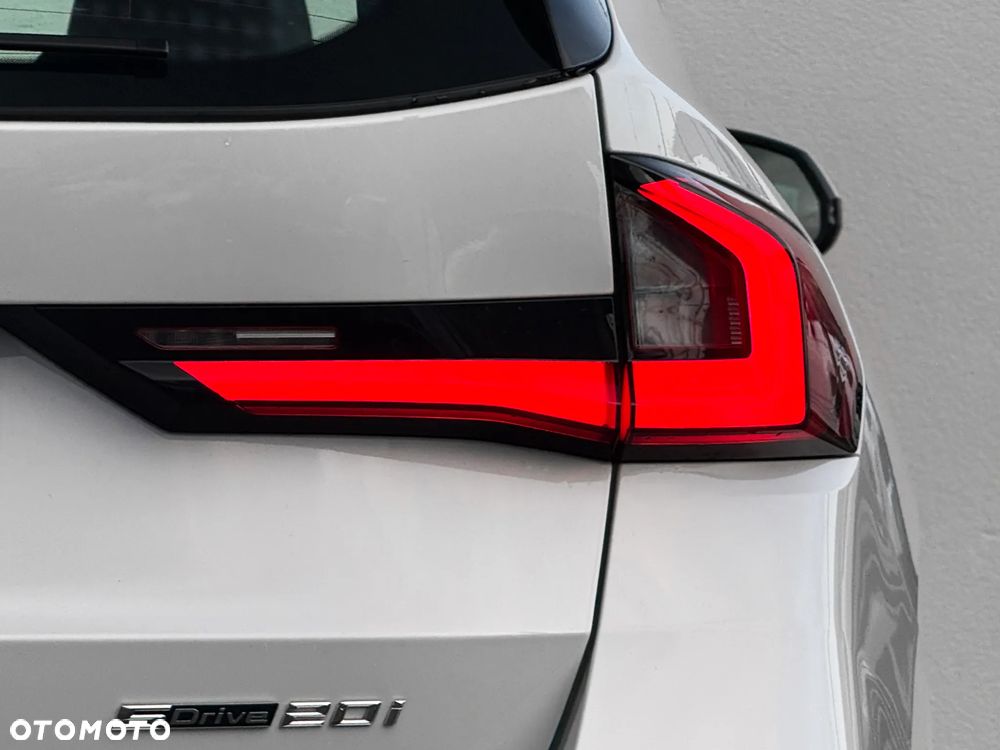 BMW X1 sDrive20i - 8