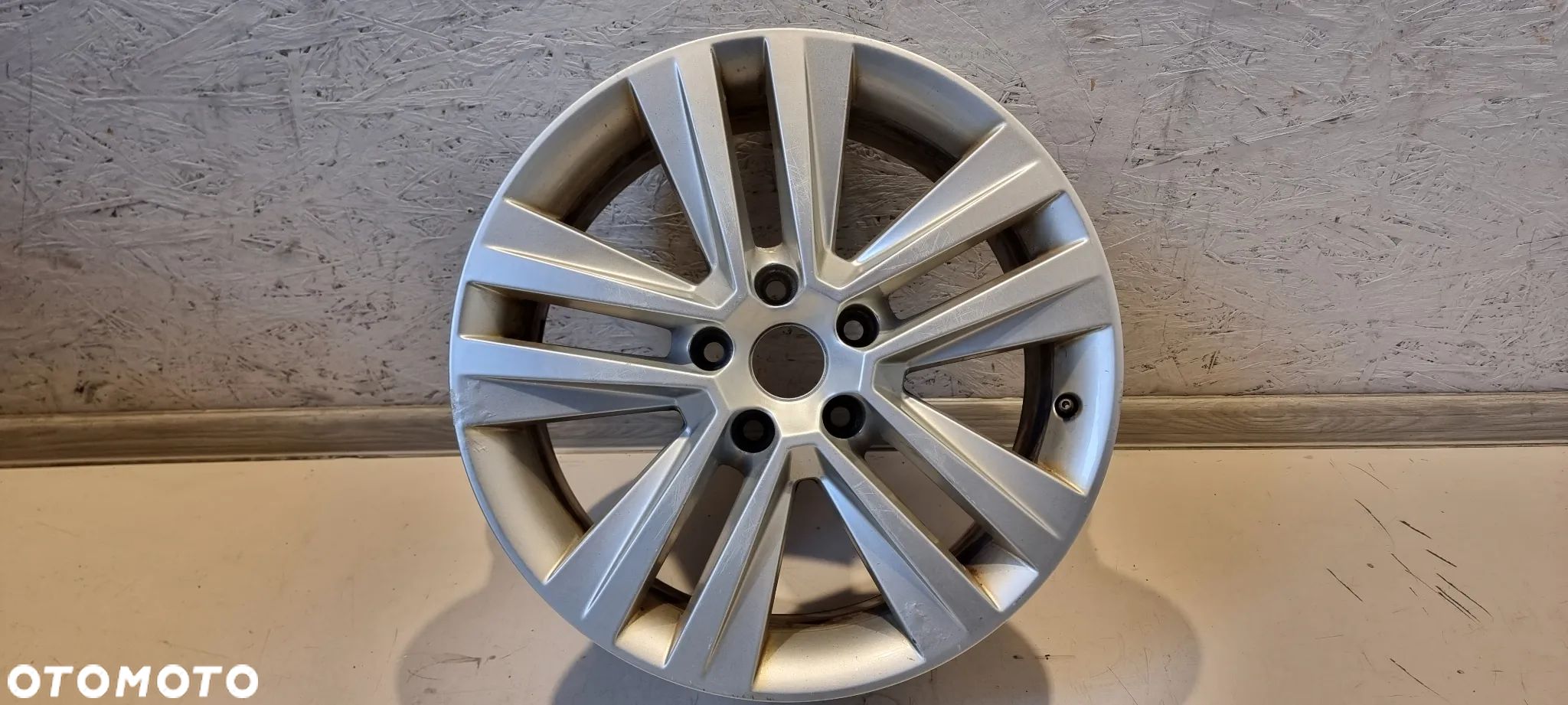 Felga aluminiowa 17" SEAT LEON 3 III 5F0 7J 7Jx17H2 ET42 - 1
