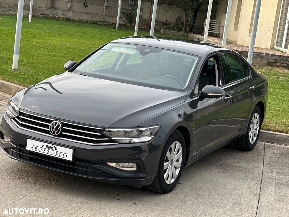 Volkswagen Passat 1.5 TSI ACT DSG Comfortline - 25
