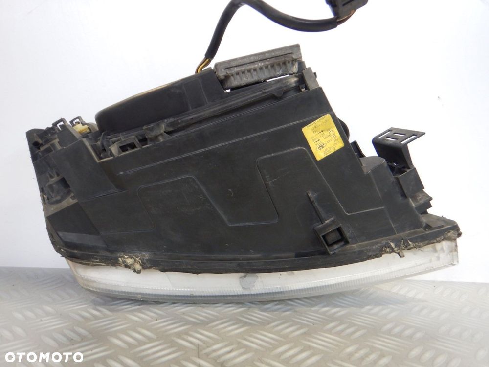 Reflektor lampa przód lewa Ford Mondeo MK3 2000-2006 XENON 1S71-13006-CL - 8