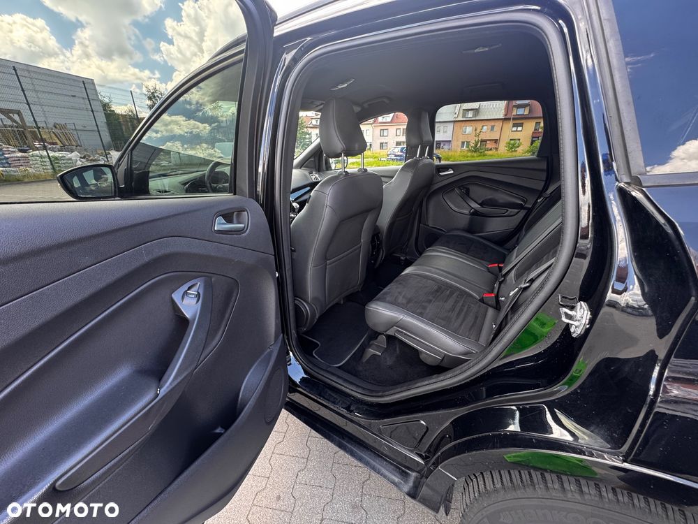 Ford Kuga 2.0 TDCi 2x4 ST-Line - 8