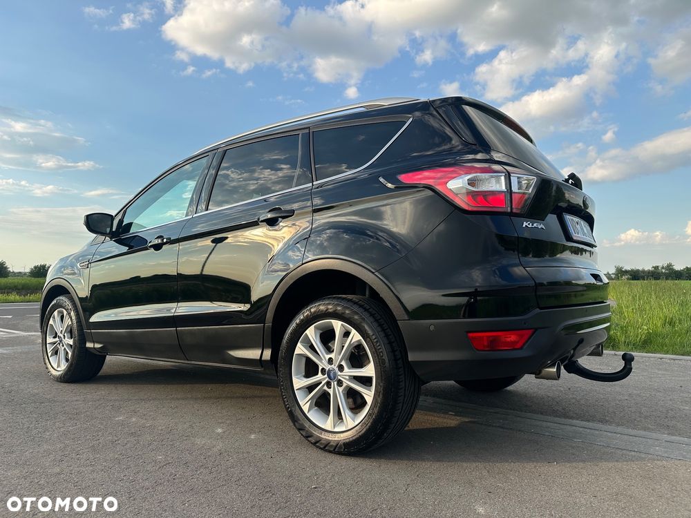 Ford Kuga 2.0 TDCi 2x4 Titanium - 6