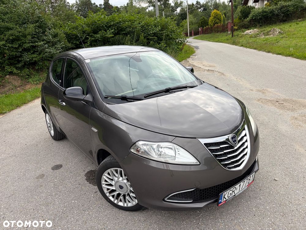 Lancia Ypsilon 1.2 8V Elefantino S&S - 1