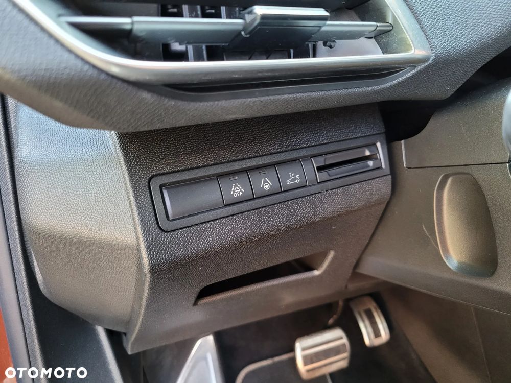 Peugeot 5008 PureTech 180 EAT8 Stop & Start GT Pack - 13