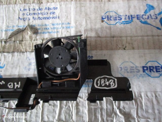 Modulo 2116800572 MERCEDES W211 2002 VENTILADOR DILPLAY MULTIMEDIA - 1