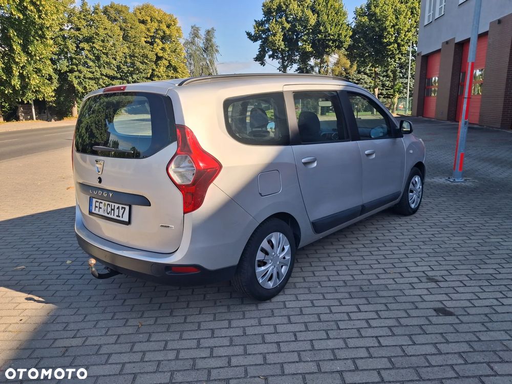 Dacia Lodgy 1.6 Ambiance - 4