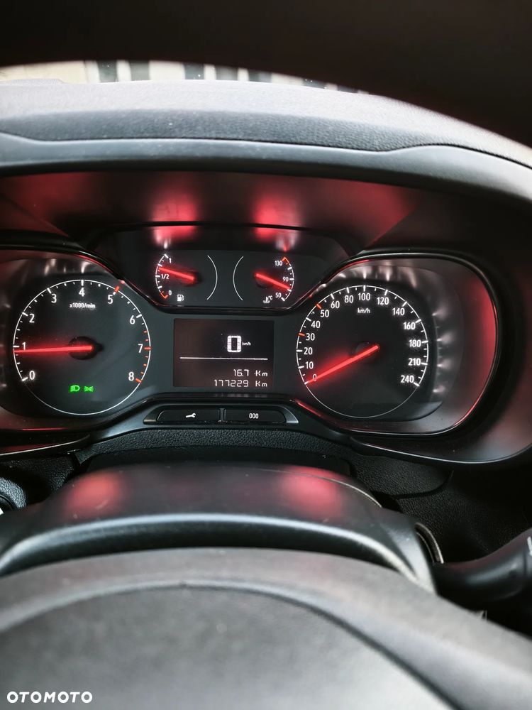 Opel COMBO - 6