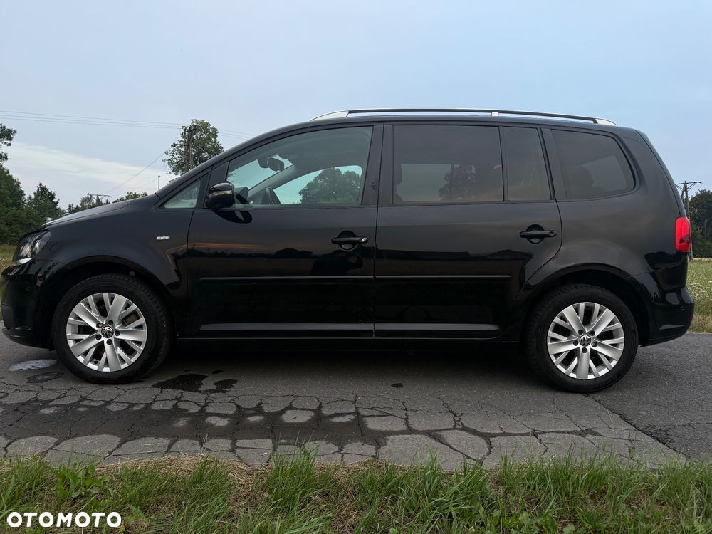 Volkswagen Touran - 3