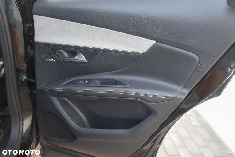 Peugeot 3008 2.0 BlueHDi GT S&S EAT8 - 30