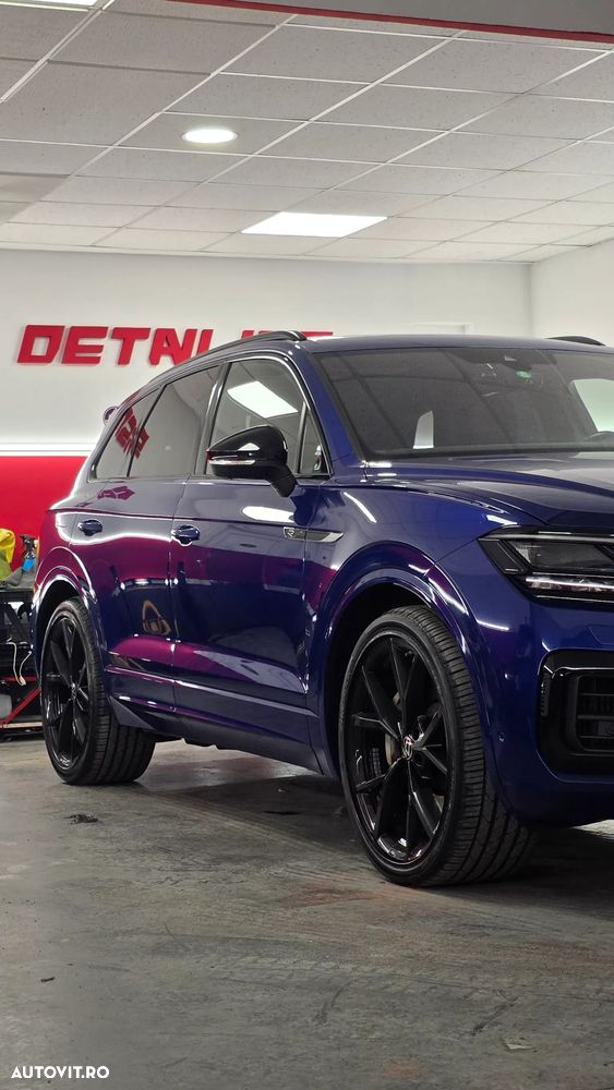 Volkswagen Touareg - 5