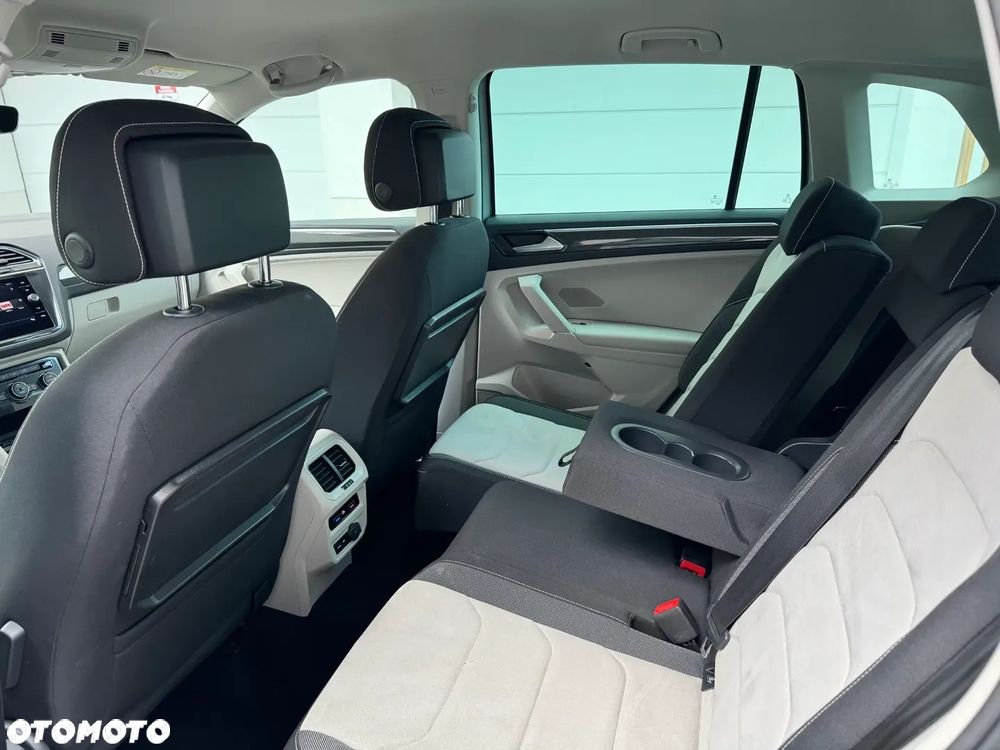 Volkswagen Tiguan - 14