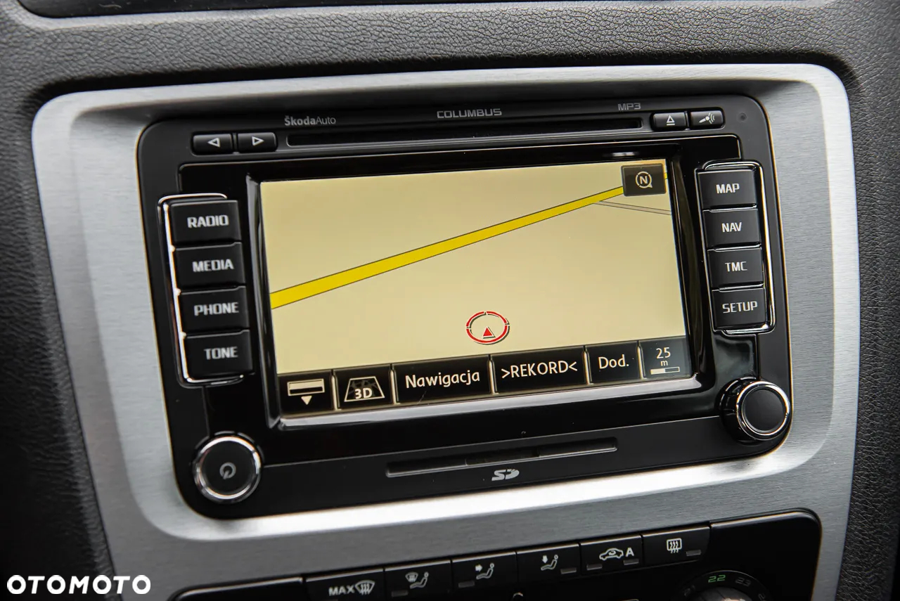 Skoda Octavia Combi RS - 23