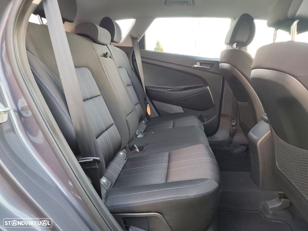 Hyundai Tucson 1.7 CRDi Creative - 33