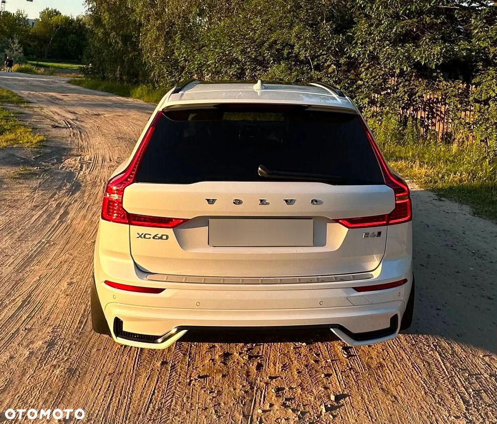 Volvo XC 60 B6 B AWD Geartronic RDesign - 10