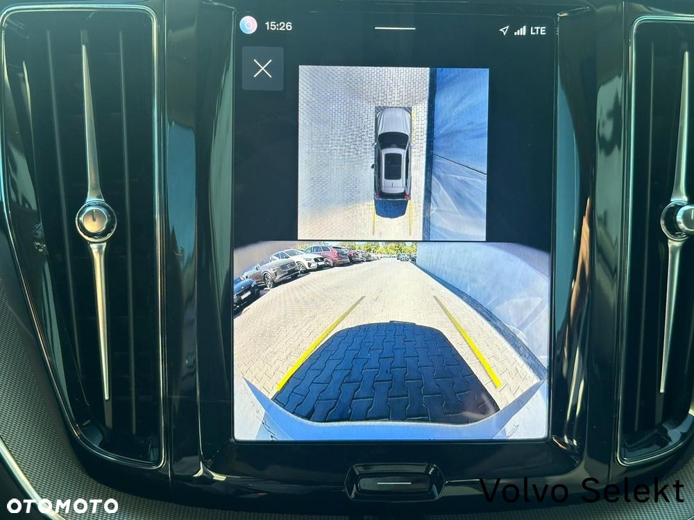 Volvo XC 60 - 32