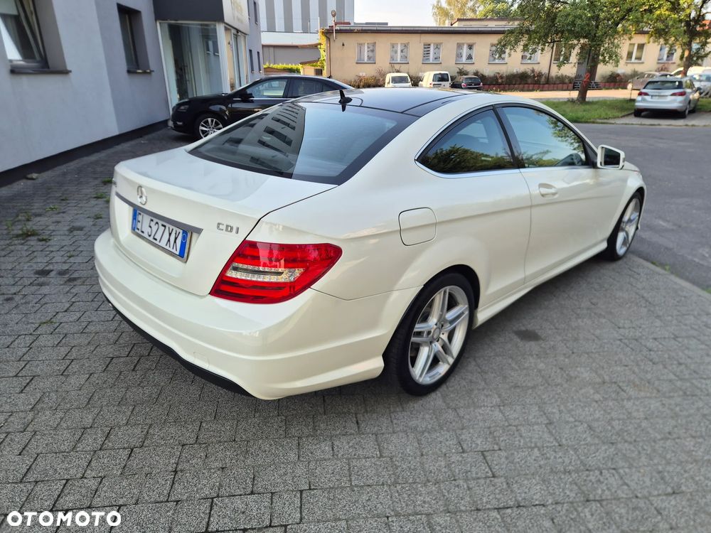 Mercedes-Benz Klasa C 220 CDI 7G-TRONIC Edition - 3
