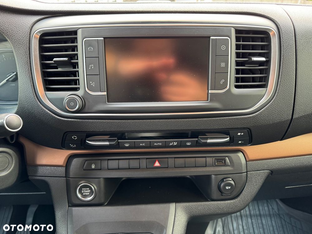 Toyota Proace Verso - 30
