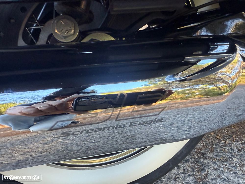 Harley-Davidson Road King 107 - 12