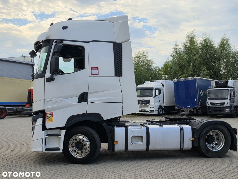 Renault T520 // 2023r // 359 tys km - 2