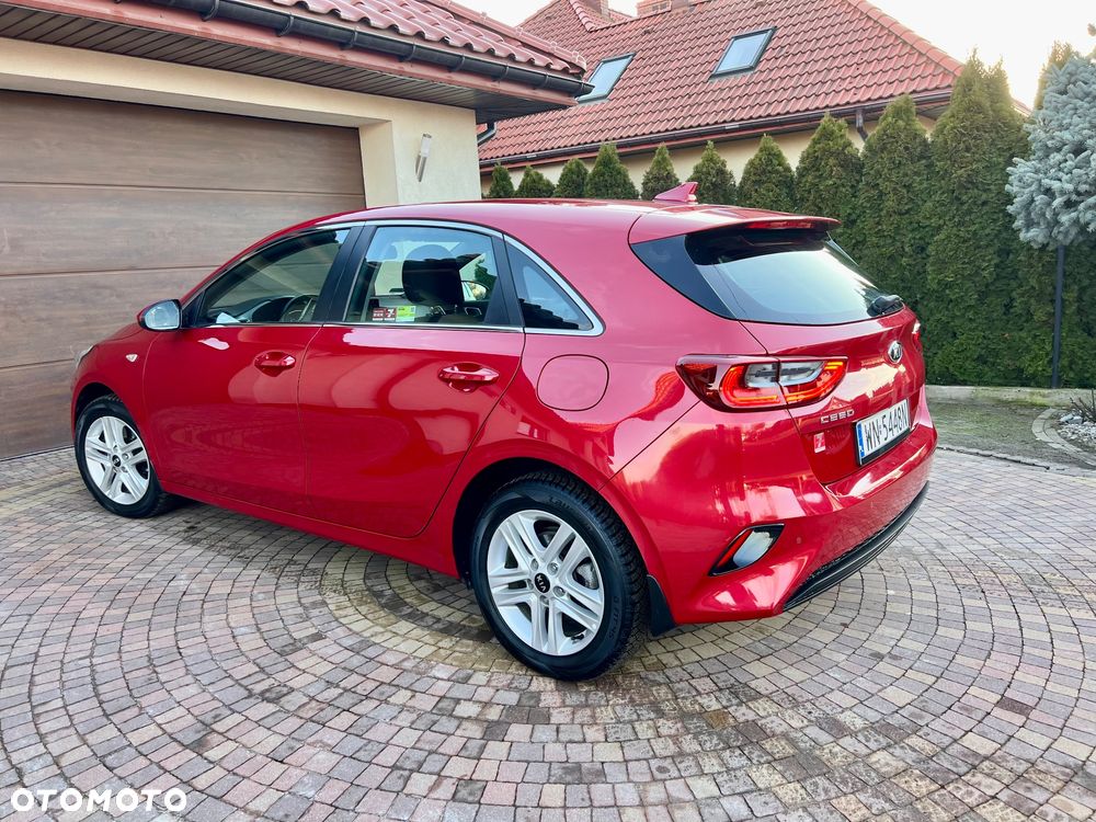 Kia Ceed 1.6 CRDi SCR M - 20