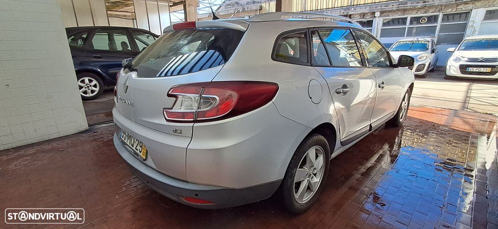 Renault Mégane 1.5 dCi Confort CO2 Champion - 1