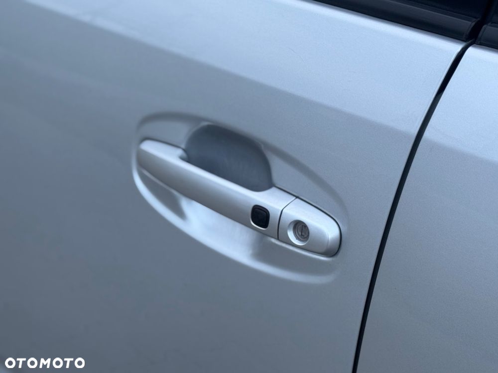 Toyota Prius 1.5 VVT-i Sol (nav) - 6