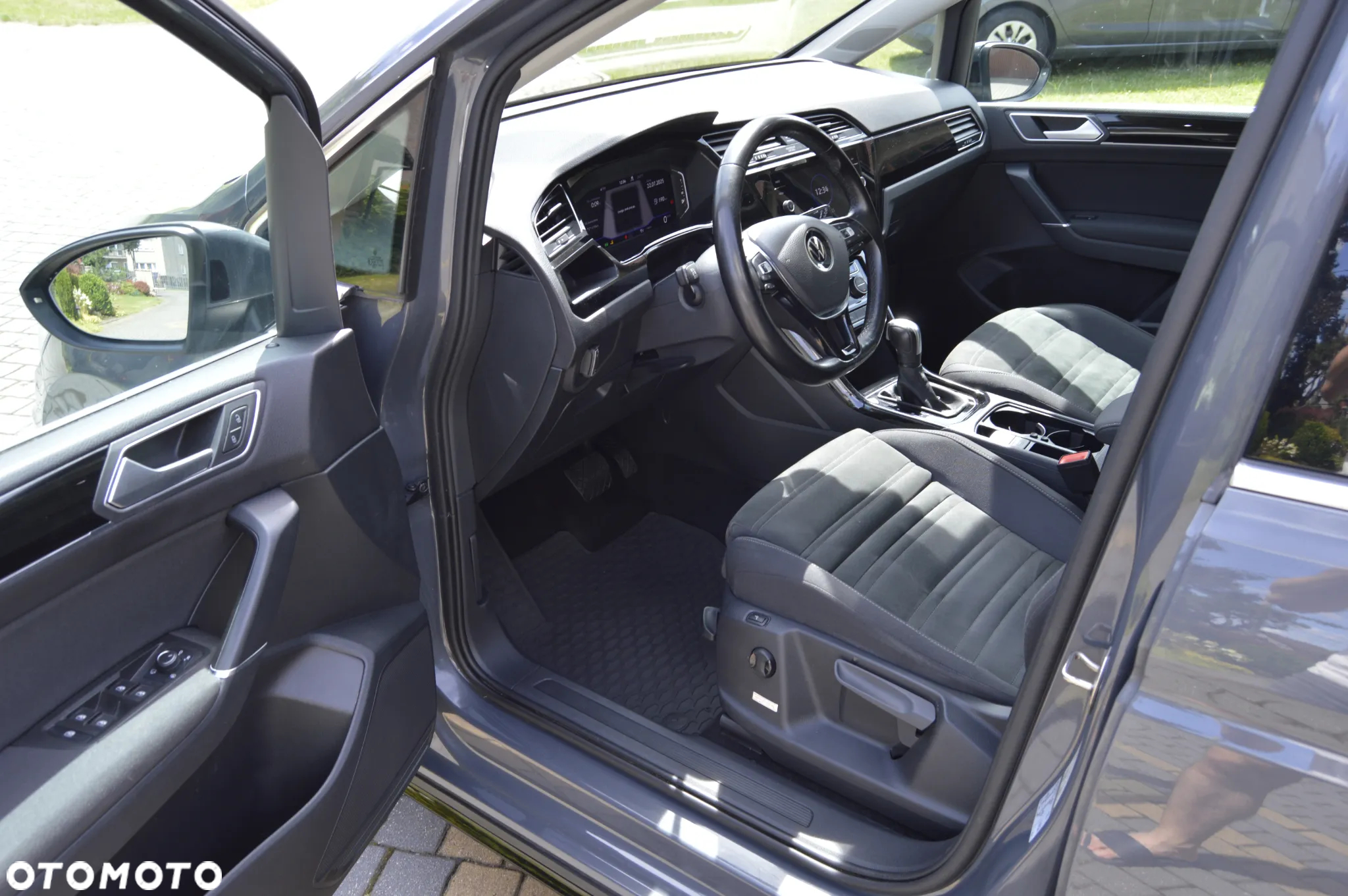 Volkswagen Touran 1.5 TSI EVO Highline DSG - 9