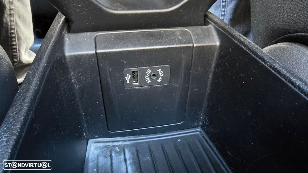 BMW 216 Active Tourer d Advantage - 38