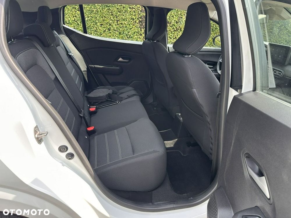 Dacia Sandero TCe 90 Essential - 25